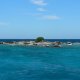 82- L'ilot Nao-Nao au milieu du lagon de Rangiroa 